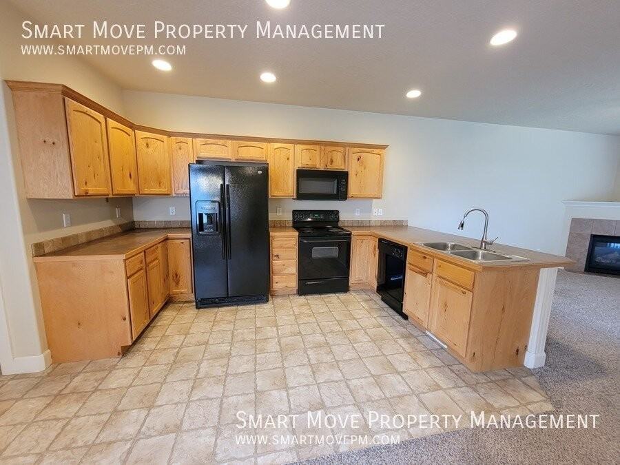 8515 W Evening Star Dr - Photo 5 of 25