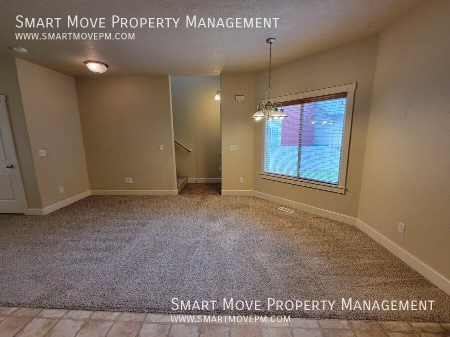 8515 W Evening Star Dr - Photo 6 of 25