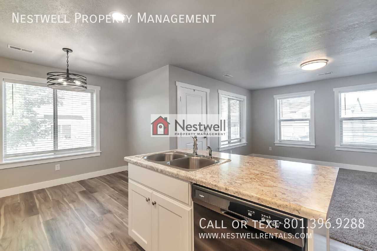 906 N Apple Seed Ln - Photo 3 of 30