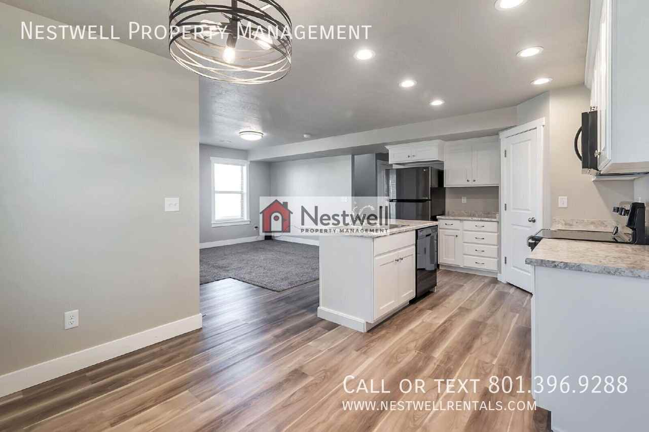 906 N Apple Seed Ln - Photo 4 of 30