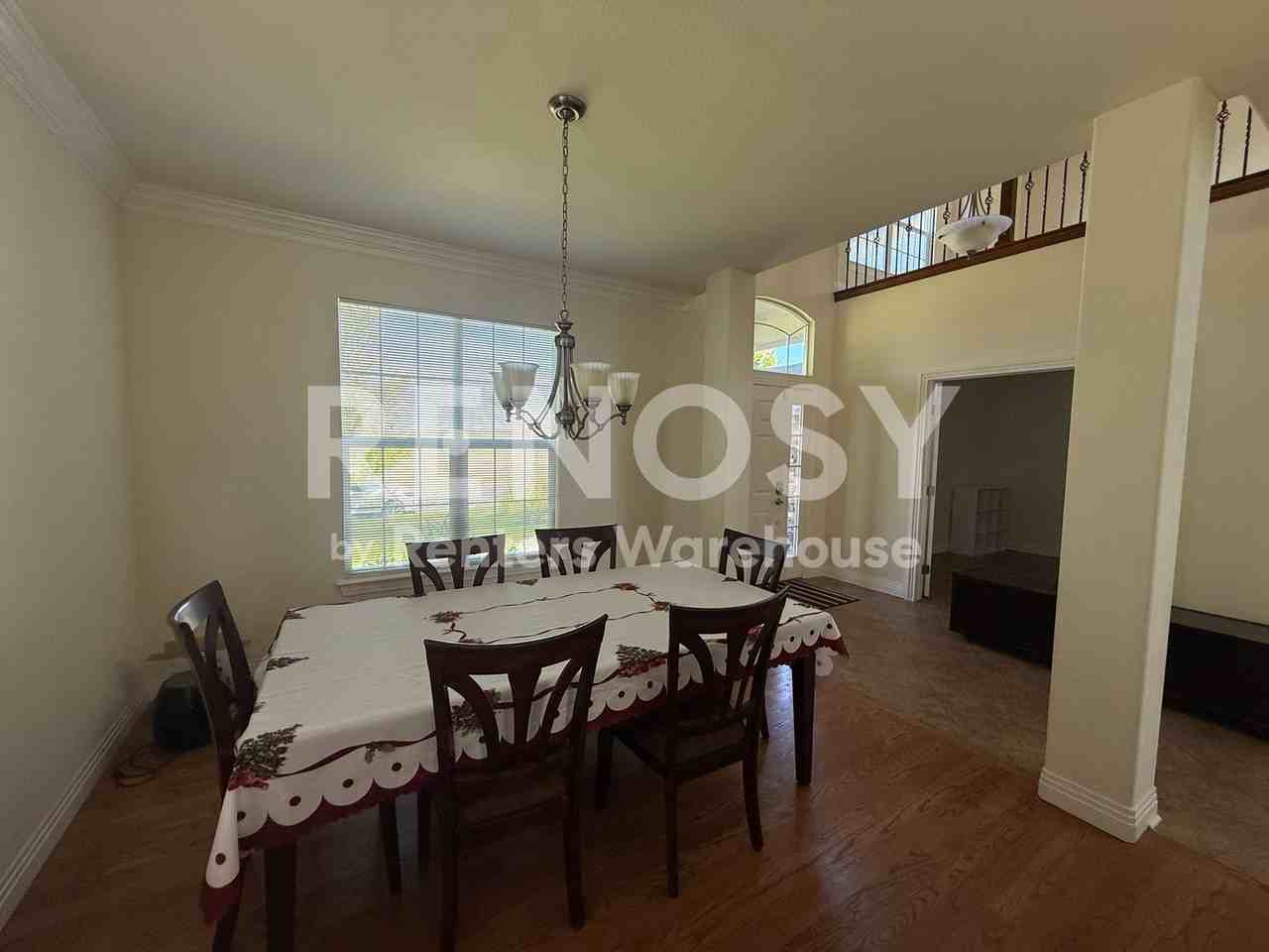 5158 Silver Feather Cir - Photo 6 of 32