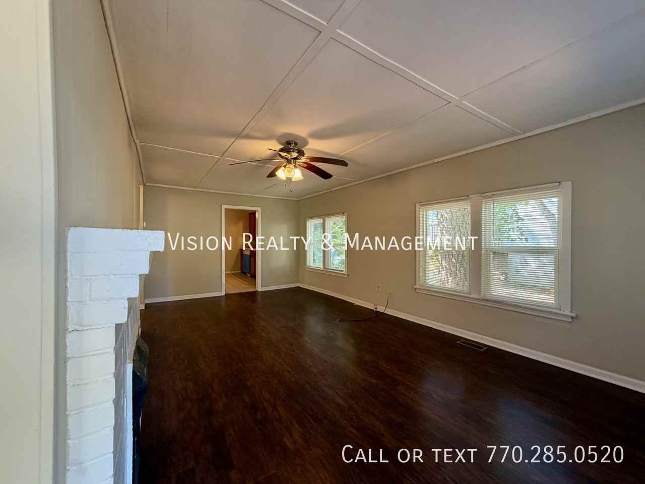 215 Brown St - Photo 3 of 40