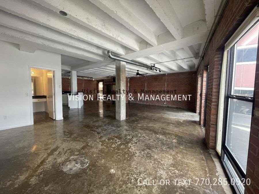 105 Barnes Ave #A - Photo 5 of 21