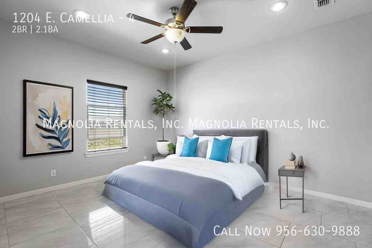 1204 E Camellia Ave #4 - Photo 7 of 15