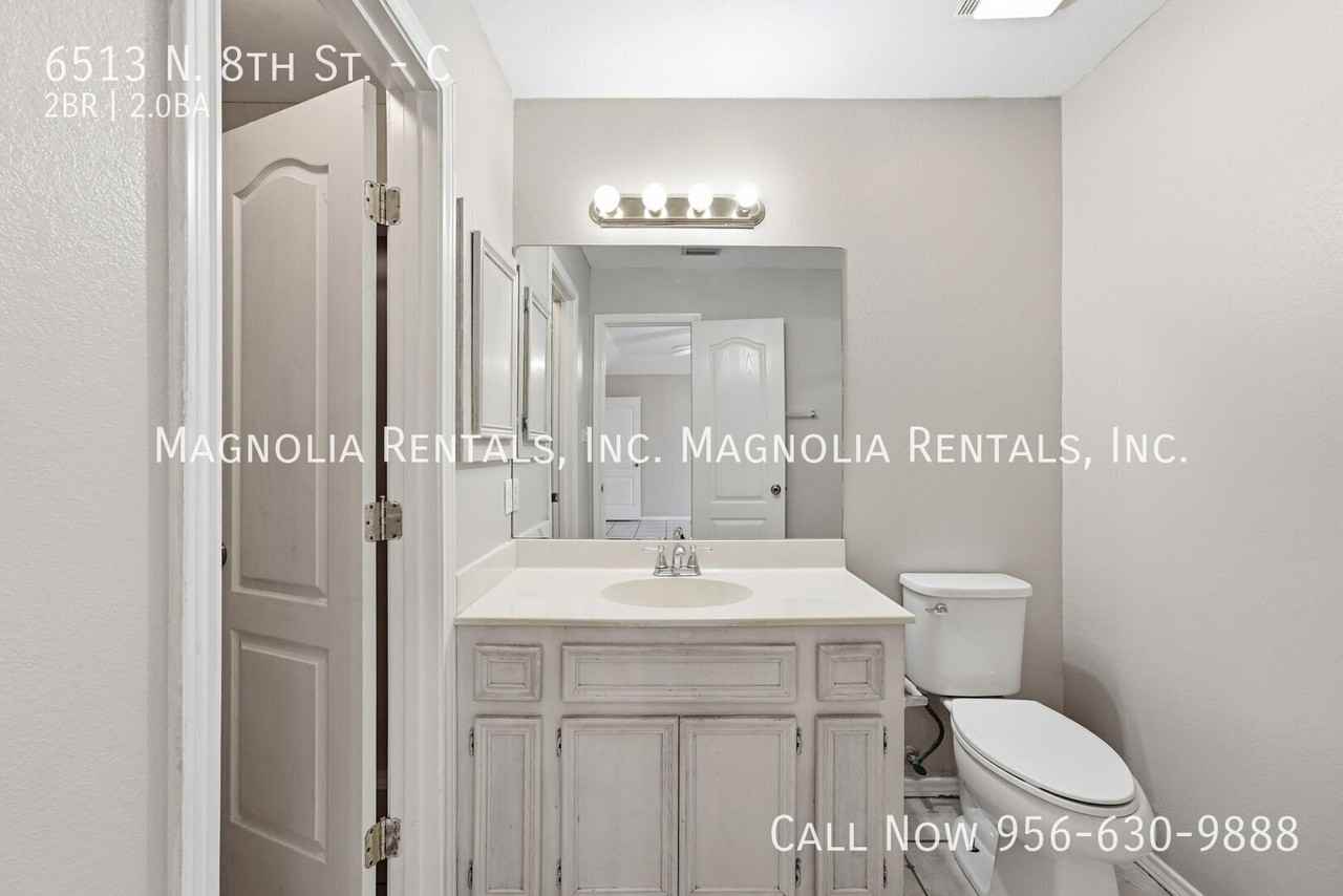 6513 N 8th St #C - Photo 7 of 13