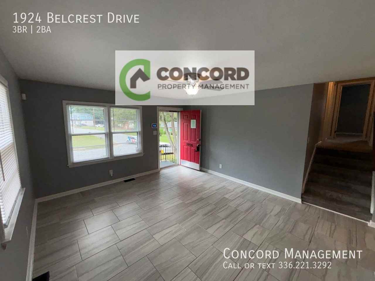 1924 Belcrest Dr - Photo 4 of 23