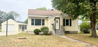 135 24th Ave S - Photo 1 of 1