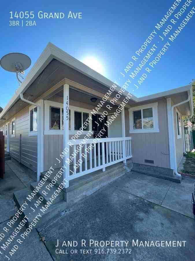 14055 Grand Ave