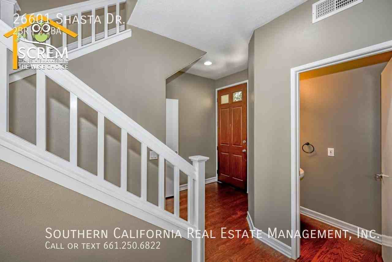 26601 Shasta Dr - Photo 3 of 27