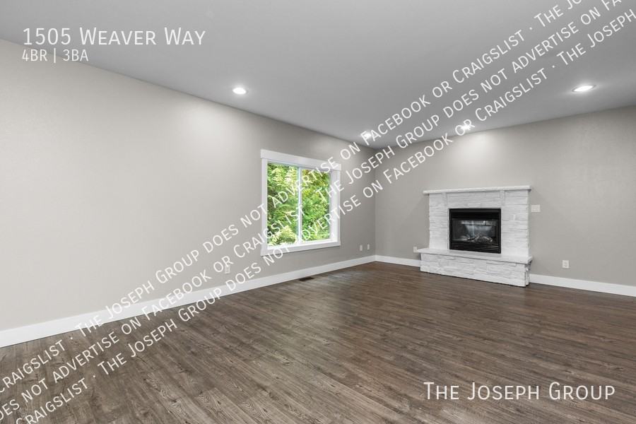 1505 Weaver Way - Photo 3 of 41