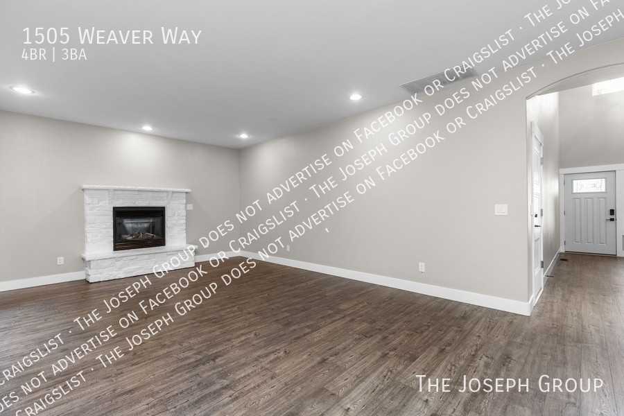 1505 Weaver Way - Photo 4 of 41