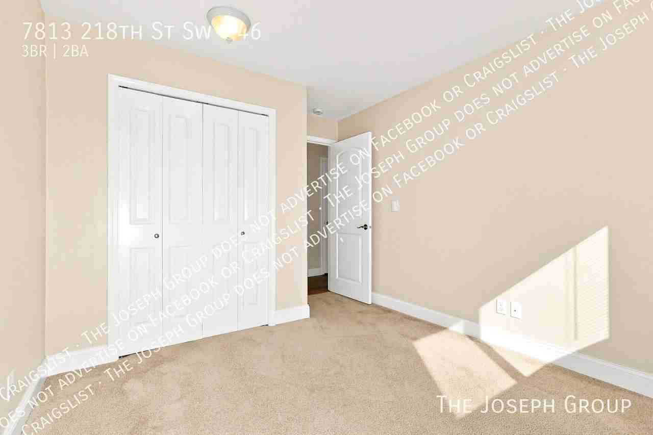 7813 218th St Sw #46 - Photo 5 of 27