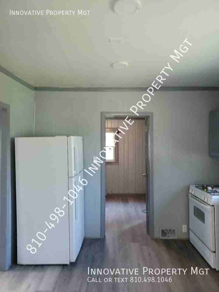 905 Cottage Grove Ave - Photo 7 of 30