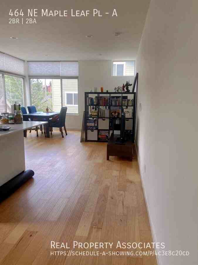 464 Ne Maple Leaf Pl #A - Photo 7 of 12