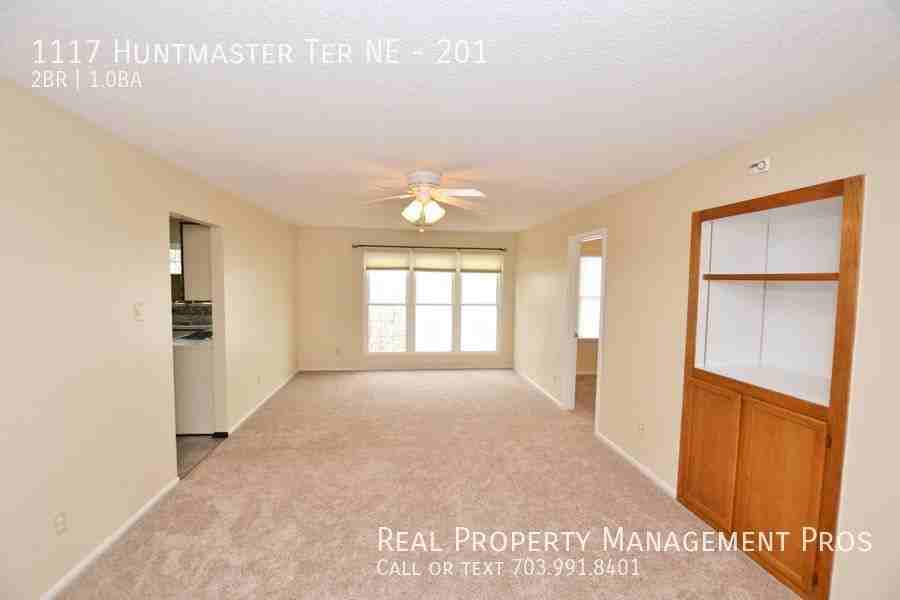 1117 Huntmaster Ter Ne #201 - Photo 7 of 18