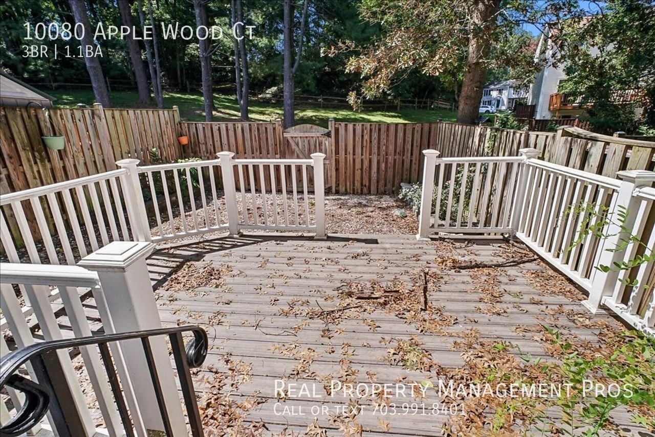 10080 Apple Wood Ct - Photo 5 of 47