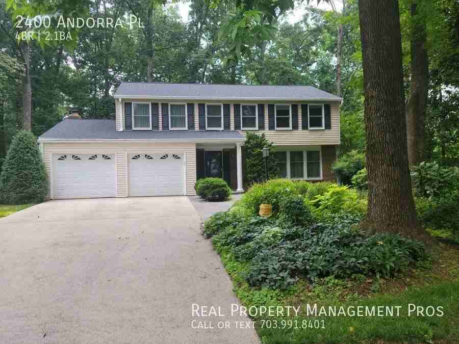 2400 Andorra Pl - Photo 4 of 47