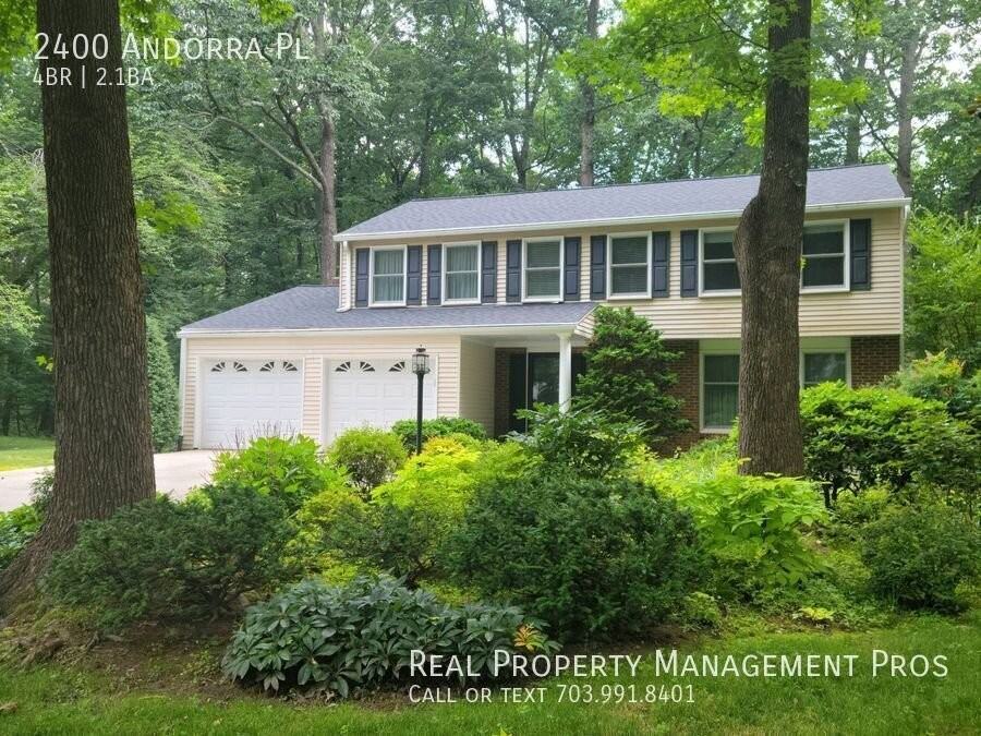 2400 Andorra Pl - Photo 5 of 47
