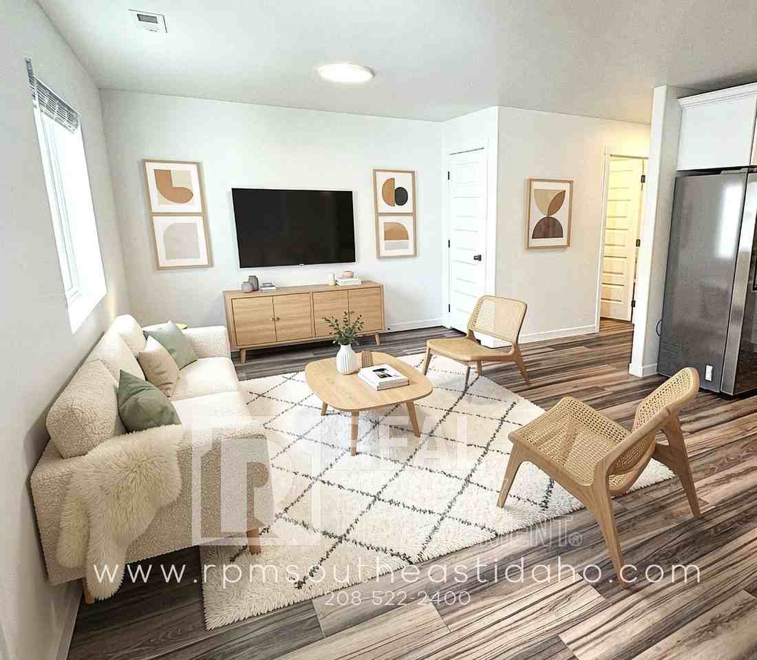 845 Golden Bear Ln - Photo 7 of 26