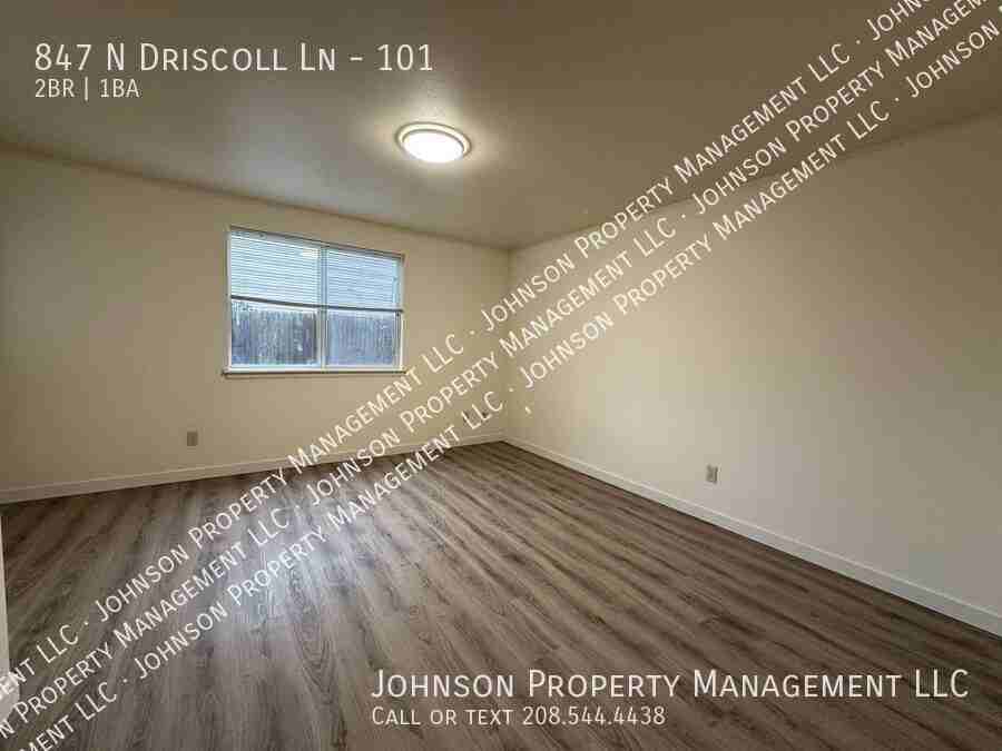 847 N Driscoll Ln #101 - Photo 6 of 12