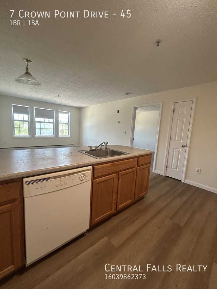 7 Crown Point Dr #45 - Photo 5 of 9