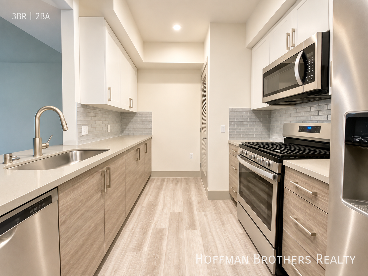 4847 Oakwood Ave #216 - Photo 2 of 8