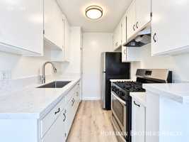 featured image of 4338 Berryman Ave #8