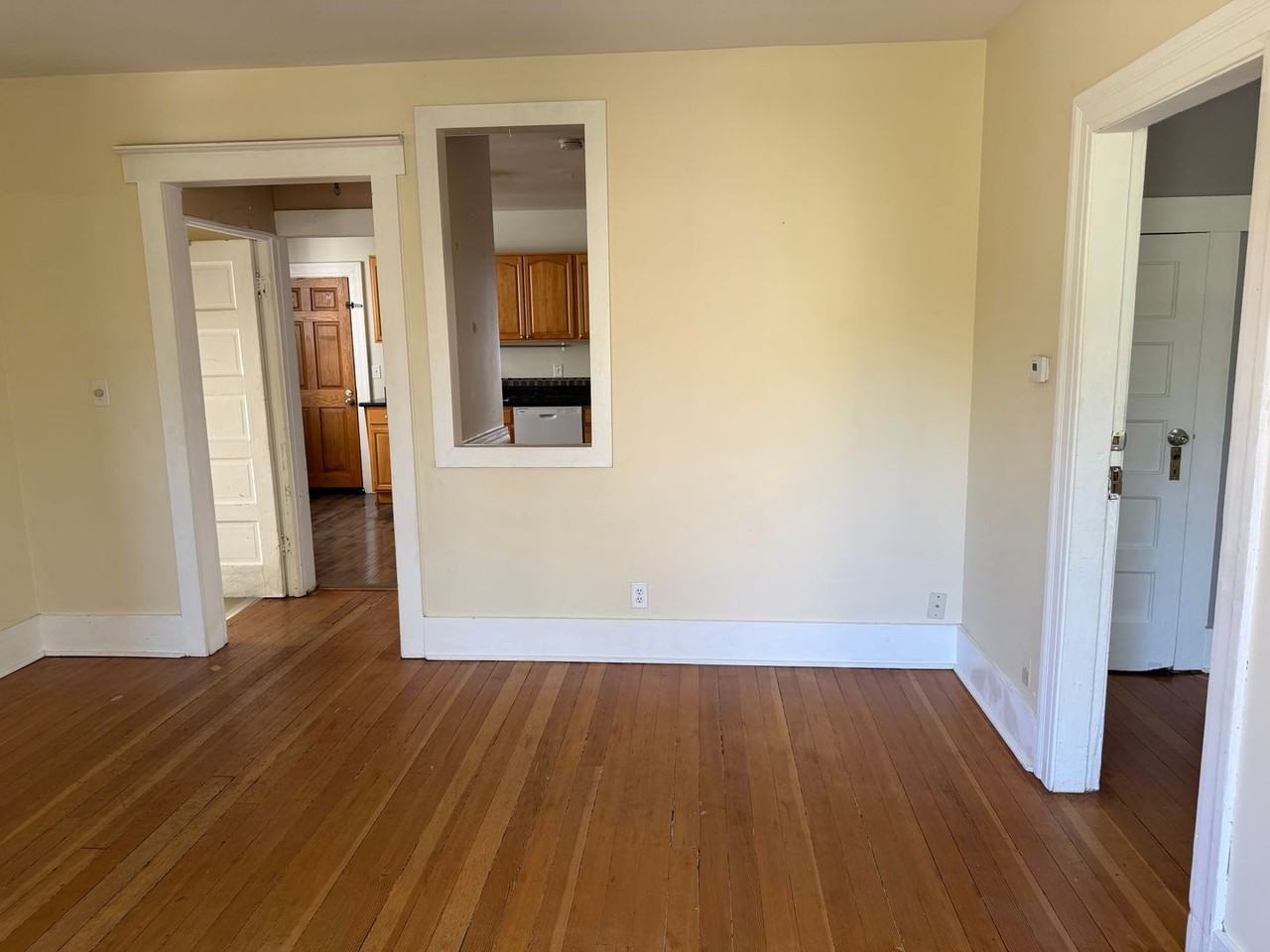 208 10th Ave - Photo 2 of 15