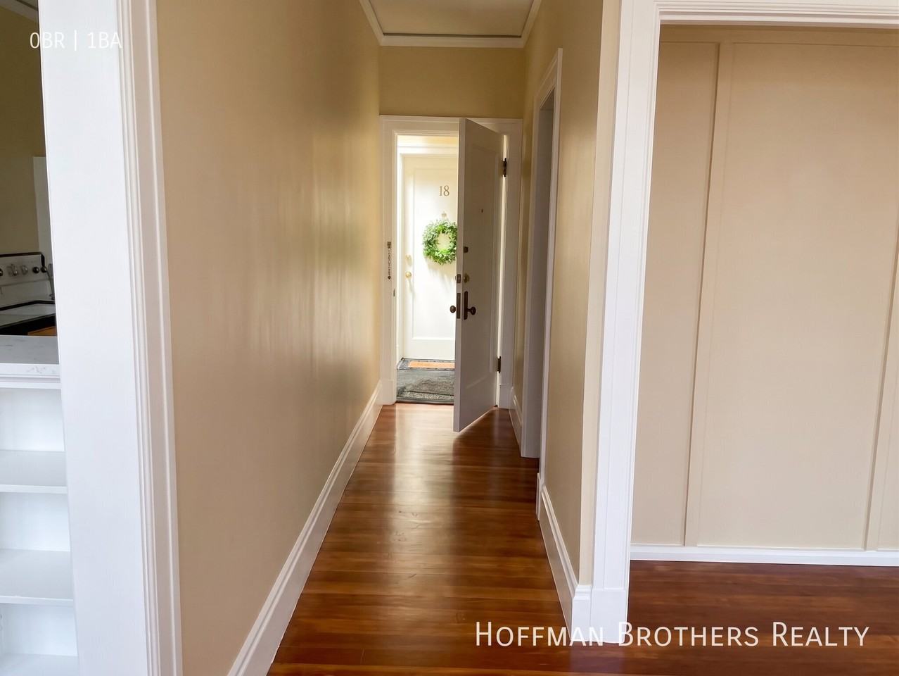 905 2nd St #6 - Photo 5 of 7