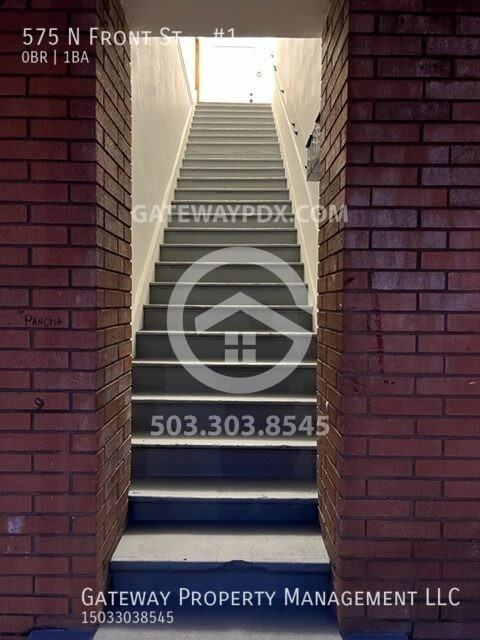 575 N Front St #1 - Photo 2 of 17