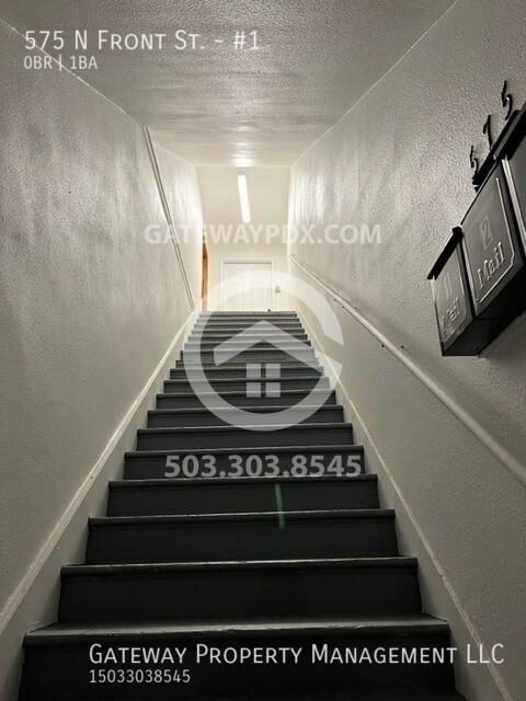 575 N Front St #1 - Photo 3 of 17