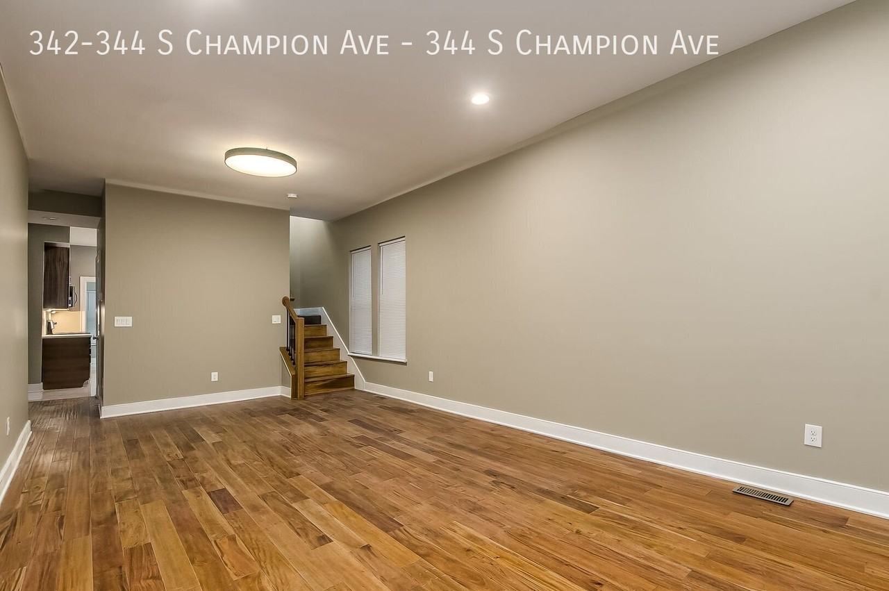 342344 S Champion Ave - Photo 5 of 25