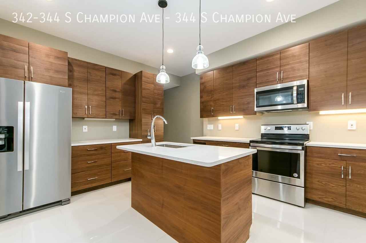 342344 S Champion Ave - Photo 7 of 25