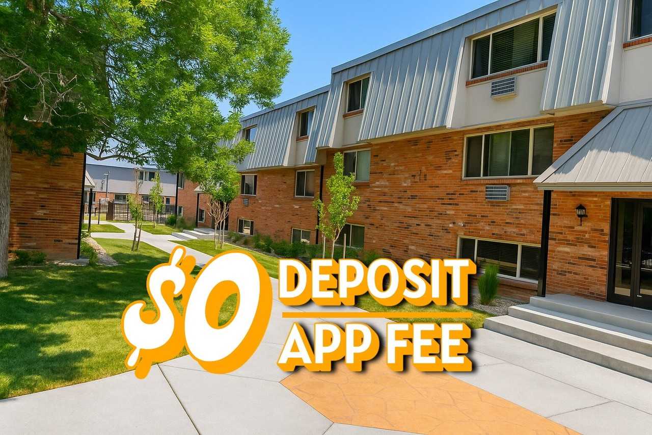 3660 S Lowell Blvd #303