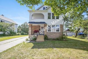 210 W Hazeltine Ave #2 - Photo 1 of 1