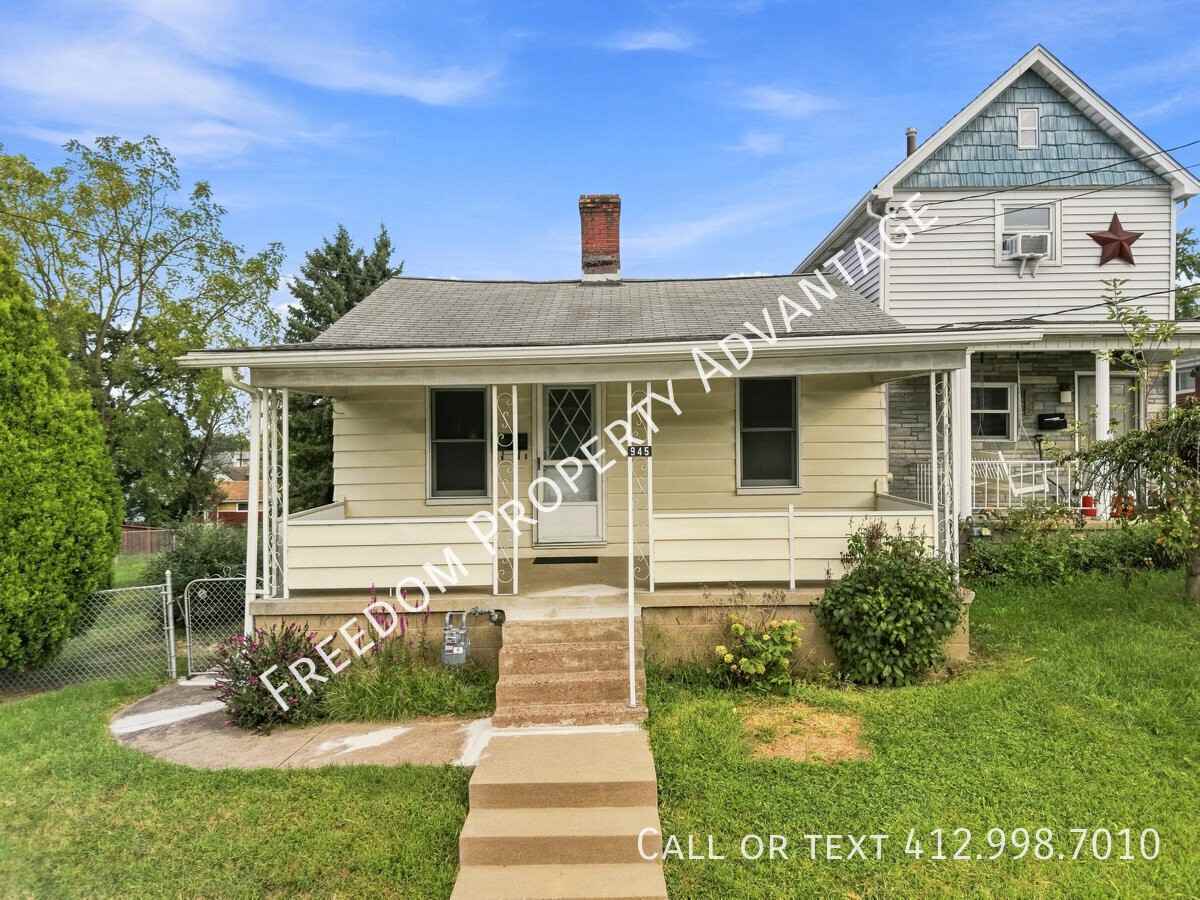945 Fayette St - Photo 2 of 34