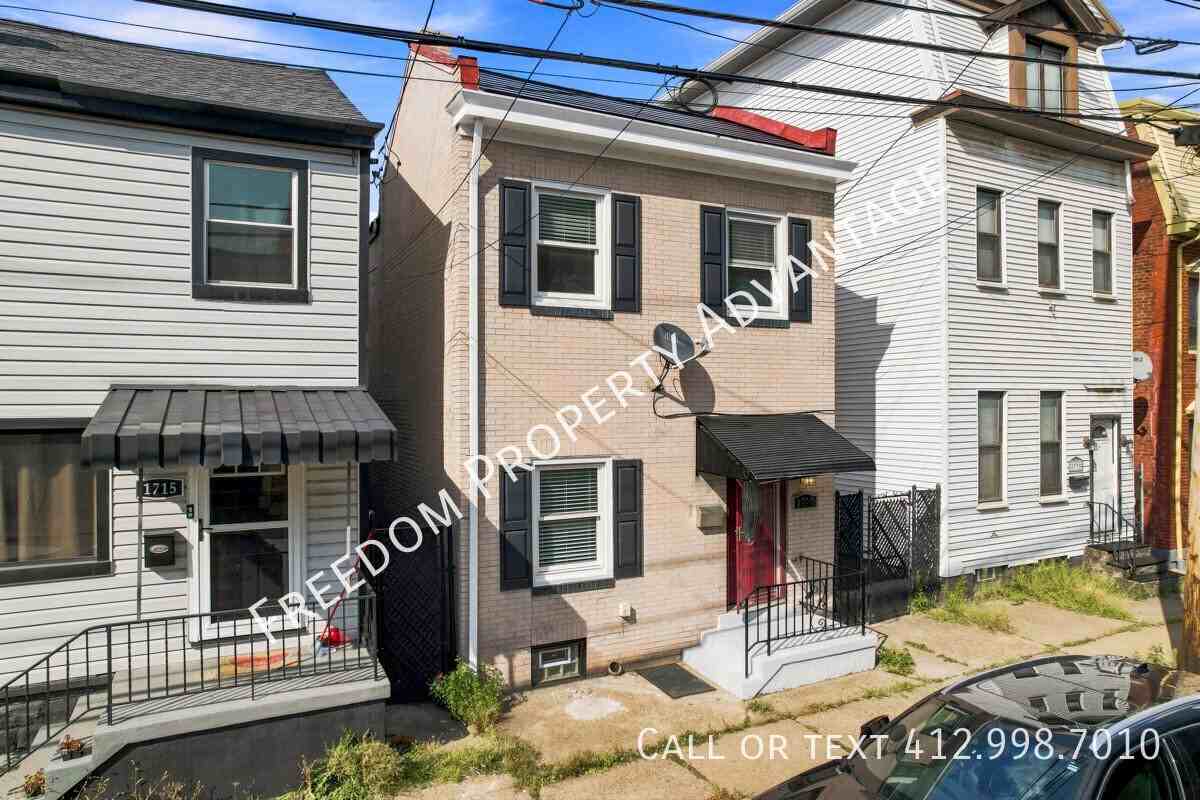 1717 Sidney St - Photo 7 of 37