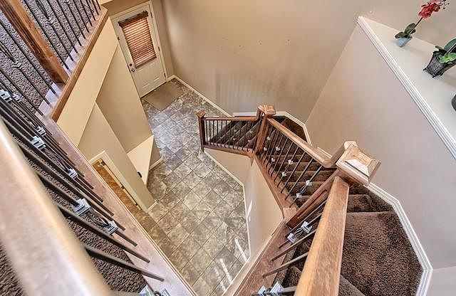 6818 Speaker Vista Nw - Photo 5 of 32