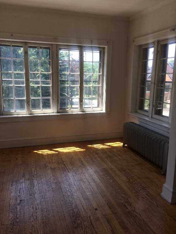 2544 N. Maryland Ave. (Fountain Blue) - Photo 7 of 20