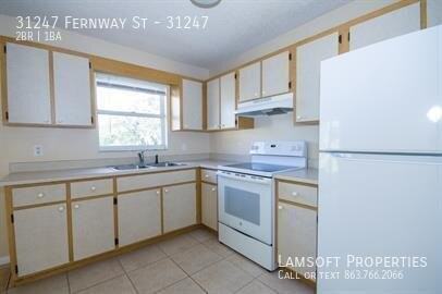 31247 Fernway St #31247 - Photo 2 of 21