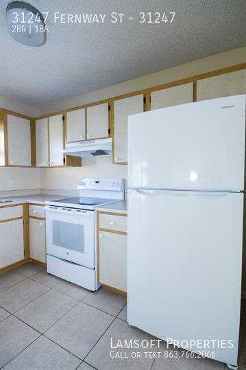 31247 Fernway St #31247 - Photo 5 of 21