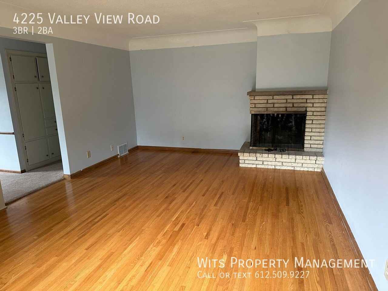4225 Valley View Rd - Photo 3 of 30