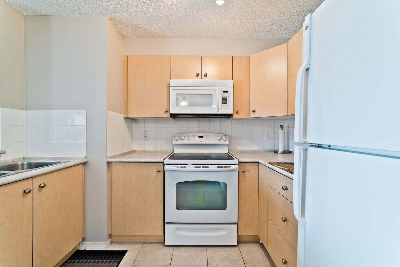 60 Panorama Pointe - Photo 2 of 24