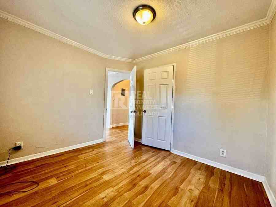 2069 S Acoma St - Photo 7 of 18