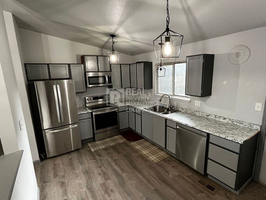 3603 Bobcat Pl - Photo 6 of 28
