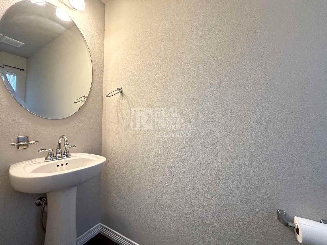 10945 Aliso Dr - Photo 7 of 19