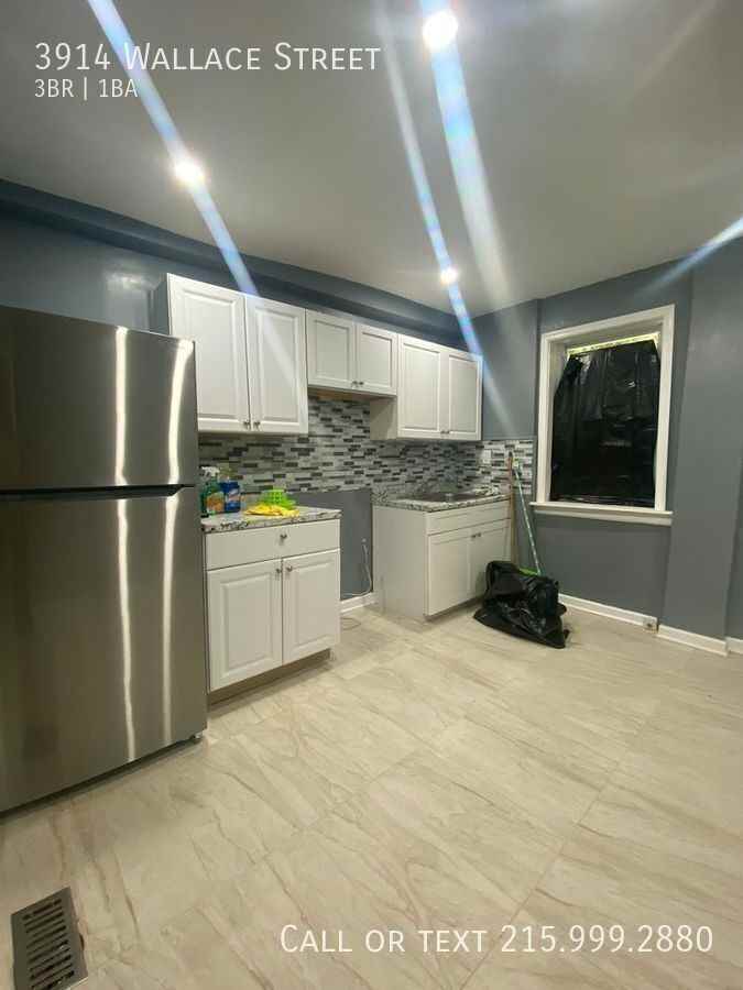 3914 Wallace St - Photo 4 of 9