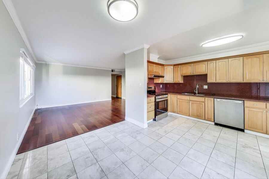 255 Jayne Ave #302 - Photo 4 of 29