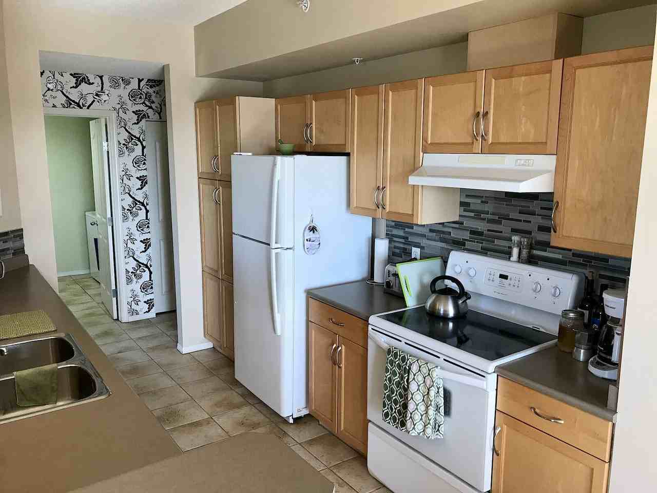 9707 Peregrine Point - Photo 6 of 15