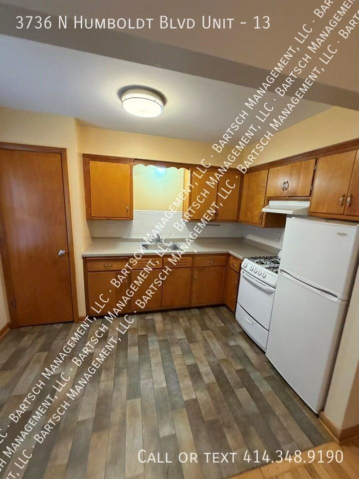 3736 N Humboldt Blvd #13 - Photo 3 of 5